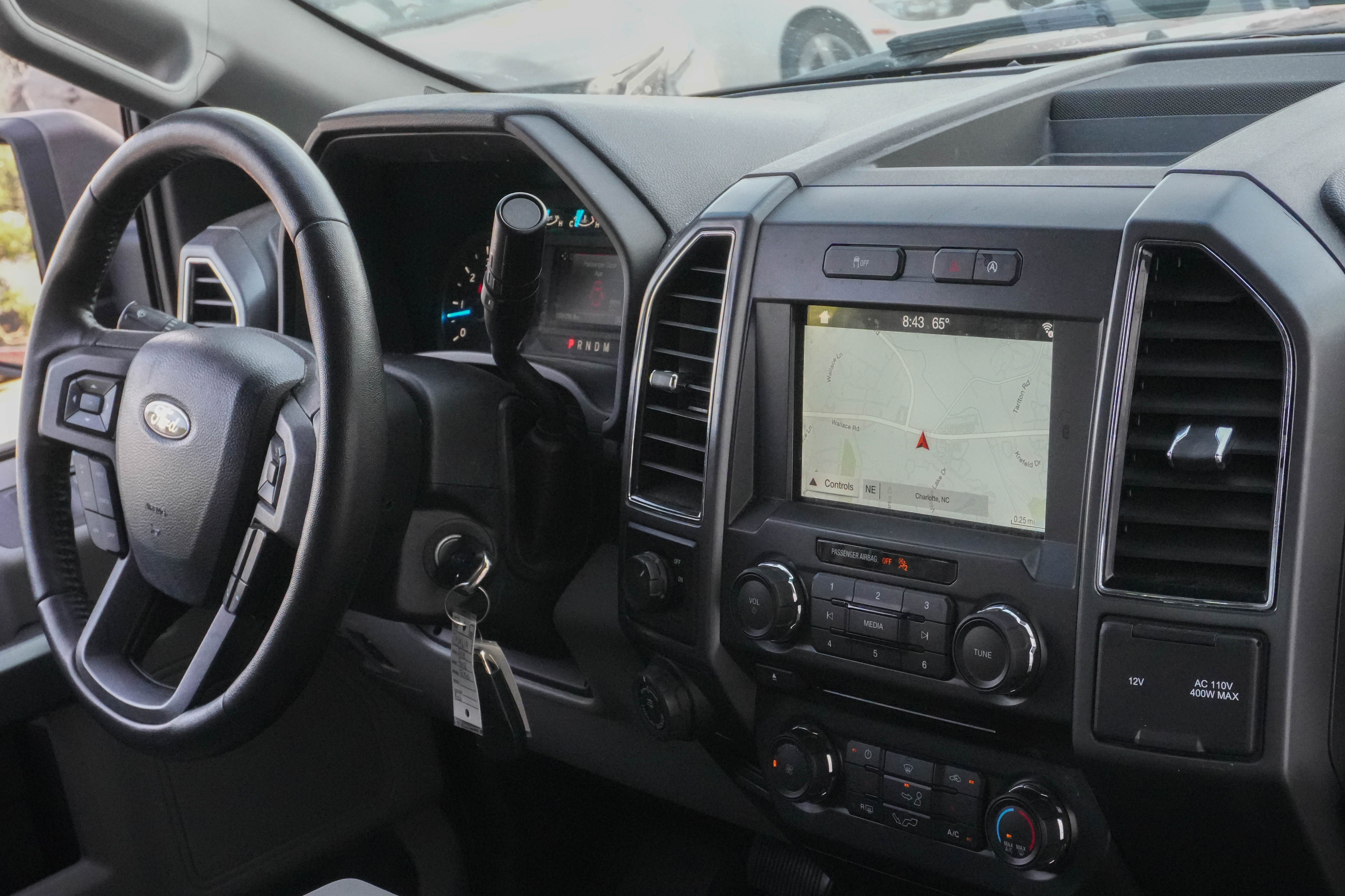 Used 2018 Ford F150 XLT w/ Equipment Group 302A Luxury image 11