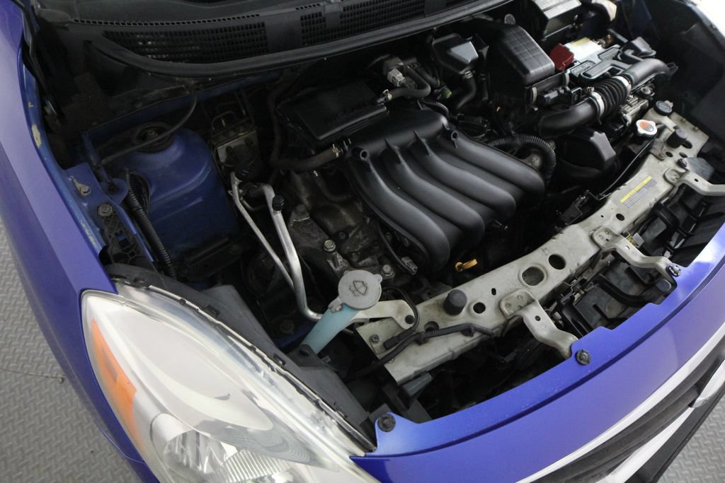 Used 2013 Nissan Versa SV w/ Convenience Pkg FWD image 43