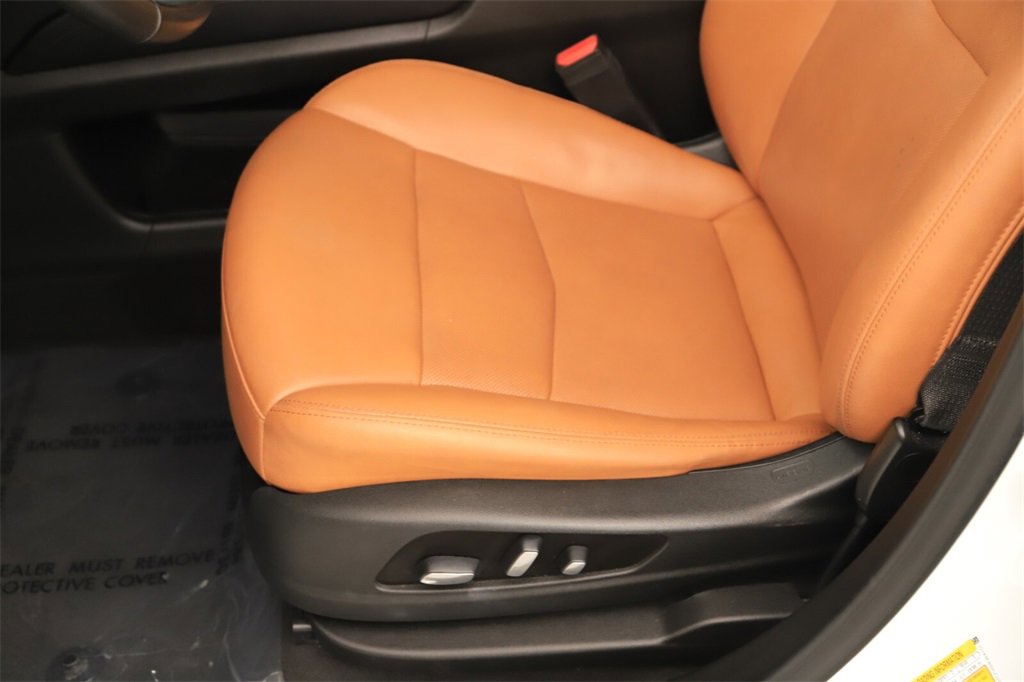 Used 2020 Cadillac XT5 Premium Luxury image 25