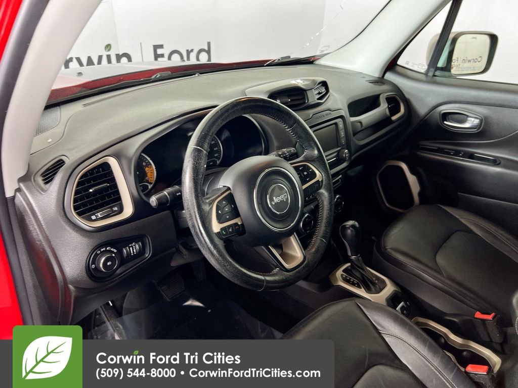 Used 2015 Jeep Renegade Limited AWD/4WD video 3