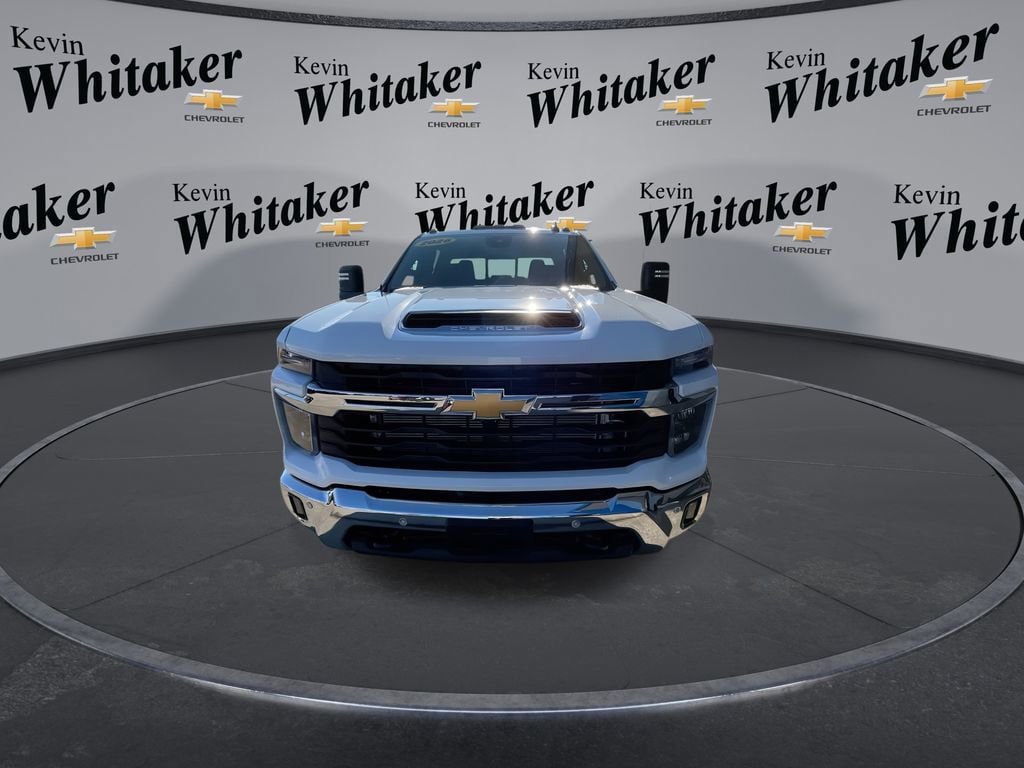 Certified 2026 Chevrolet Silverado 3500 LT w/ All Star Edition AWD/4WD image 3