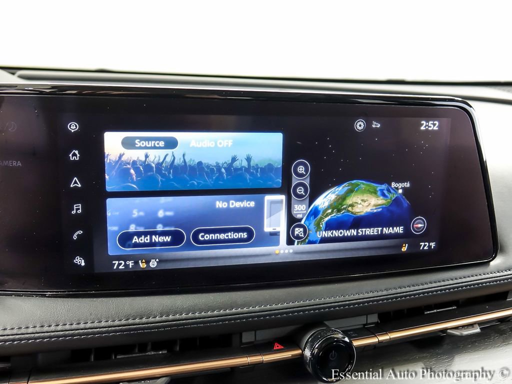 Used 2023 Nissan Ariya FWD image 15