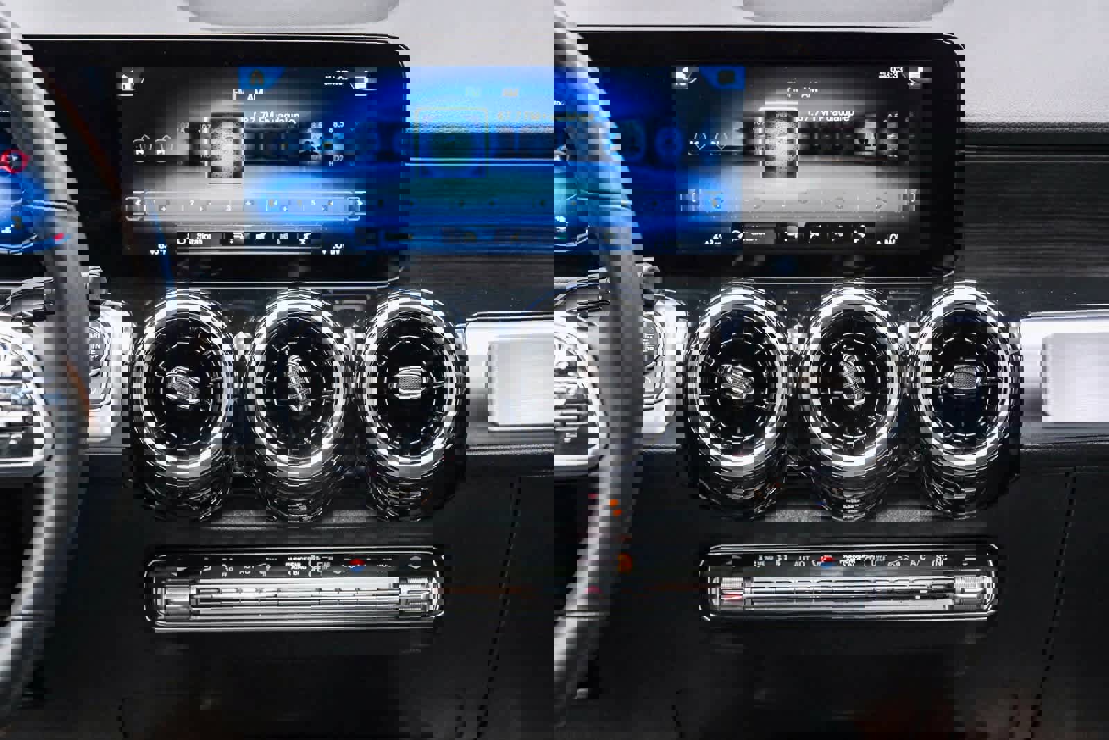 Certified 2023 Mercedes-Benz GLB 250 image 13