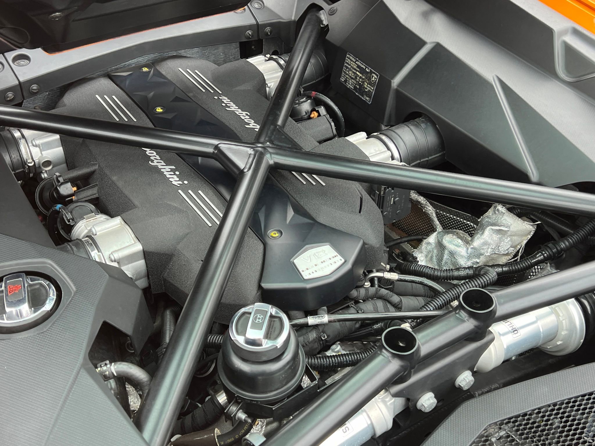 Used 2014 Lamborghini Aventador LP 700-4 image 31