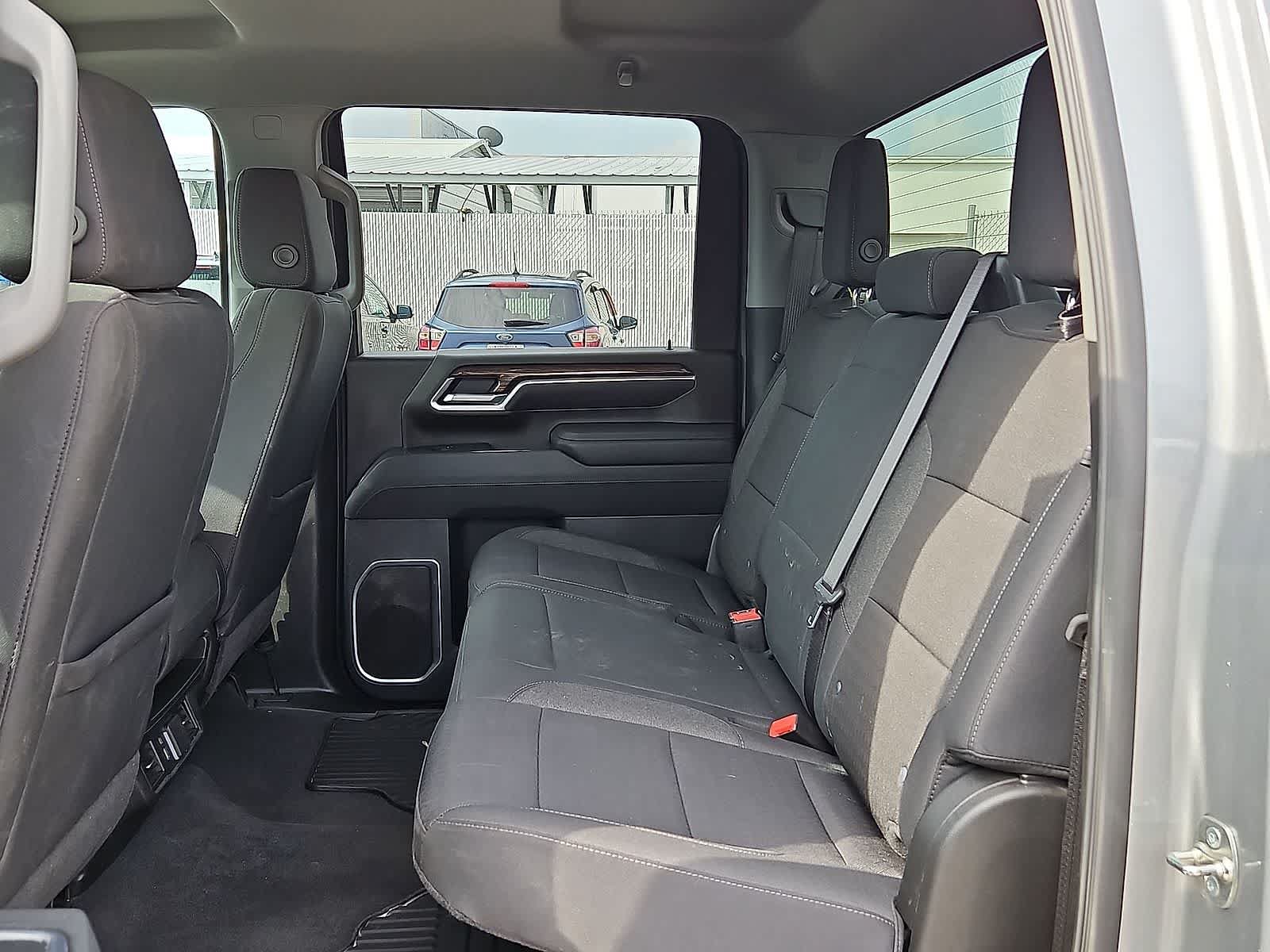 Used 2025 Chevrolet Silverado 2500 LT w/ Convenience Package AWD/4WD image 30