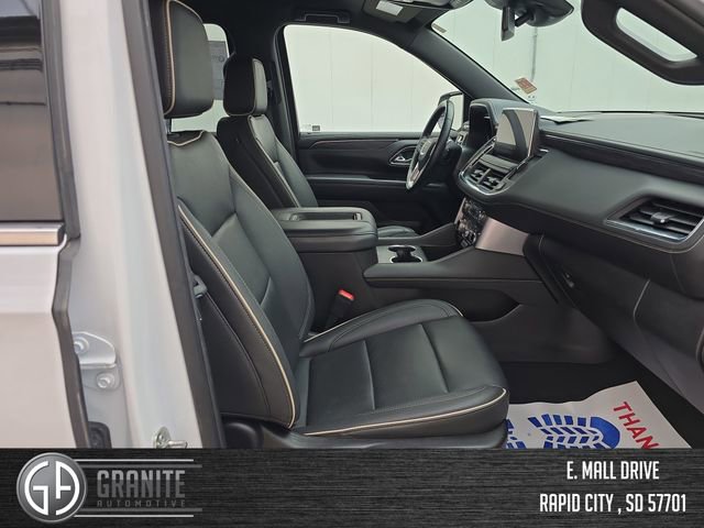 Used 2024 GMC Yukon XL SLT AWD/4WD image 38