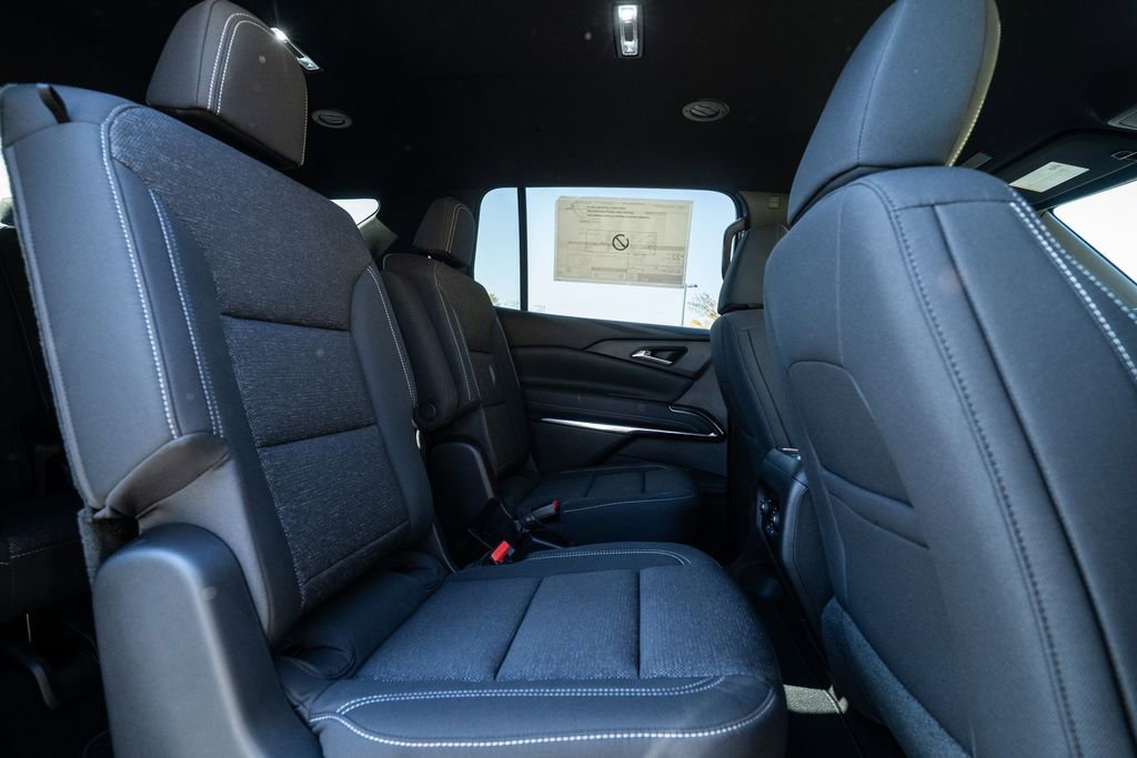 New 2026 Chevrolet Traverse LT image 13