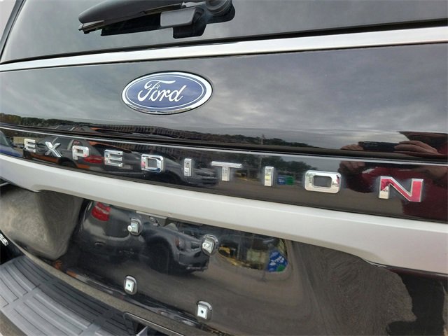 Used 2024 Ford Expedition Max XLT image 11