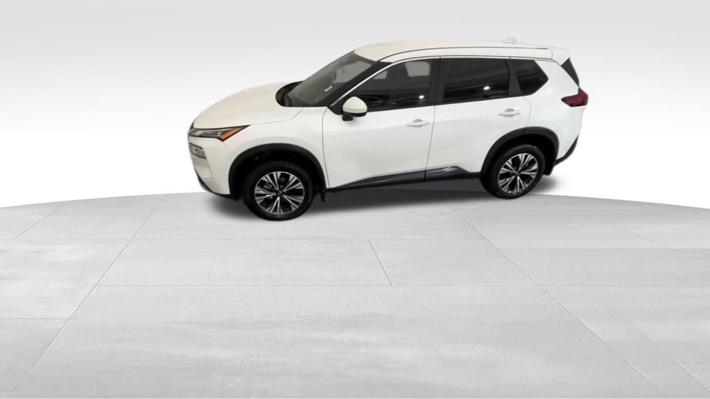 Used 2023 Nissan Rogue SV image 9