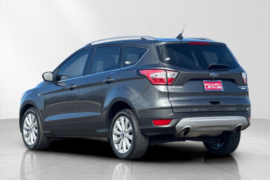Used 2018 Ford Escape Titanium w/ Ford Safe & Smart Package FWD image 4