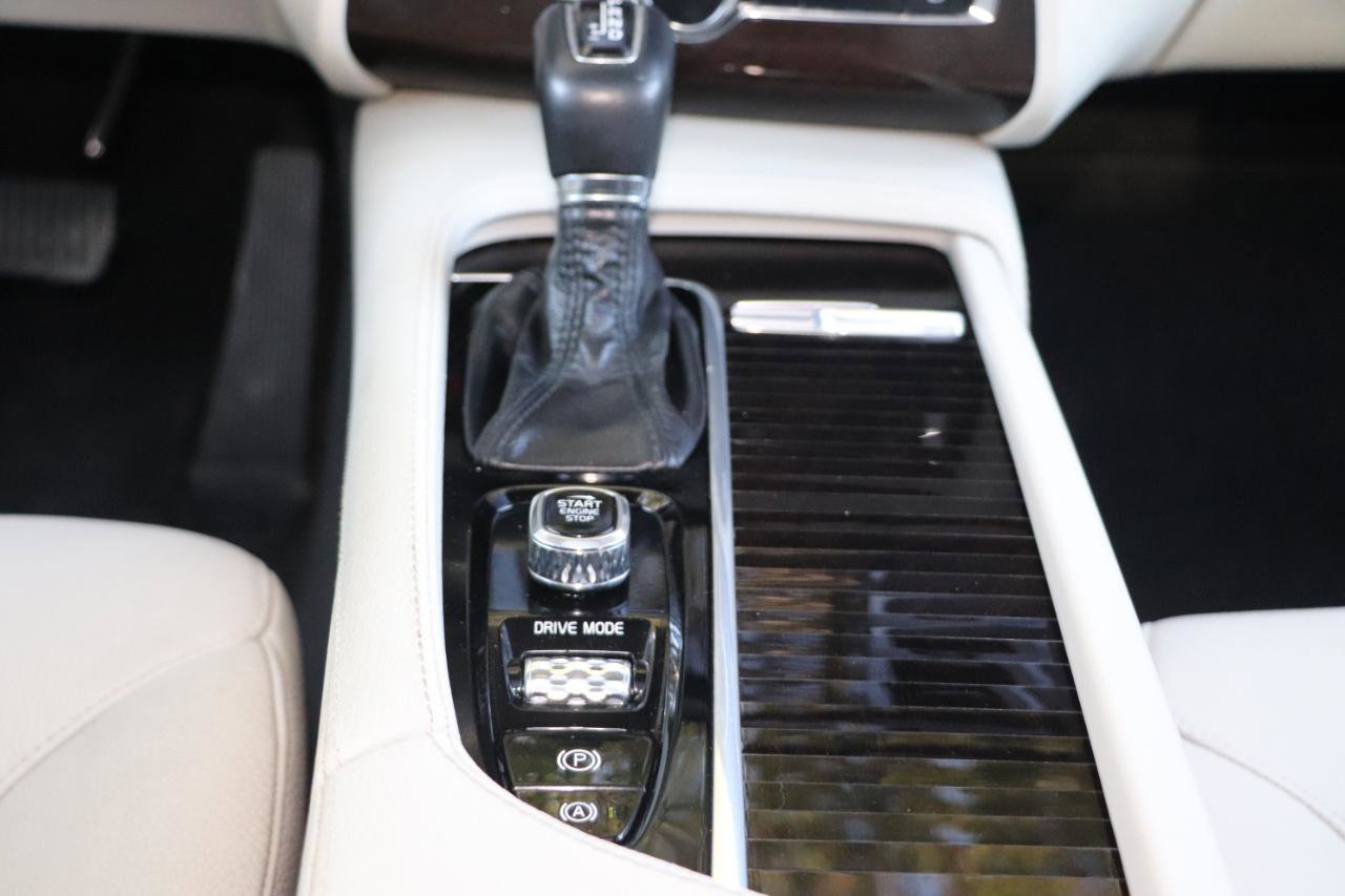 Used 2019 Volvo XC90 T6 Momentum w/ Advanced Package AWD/4WD image 38