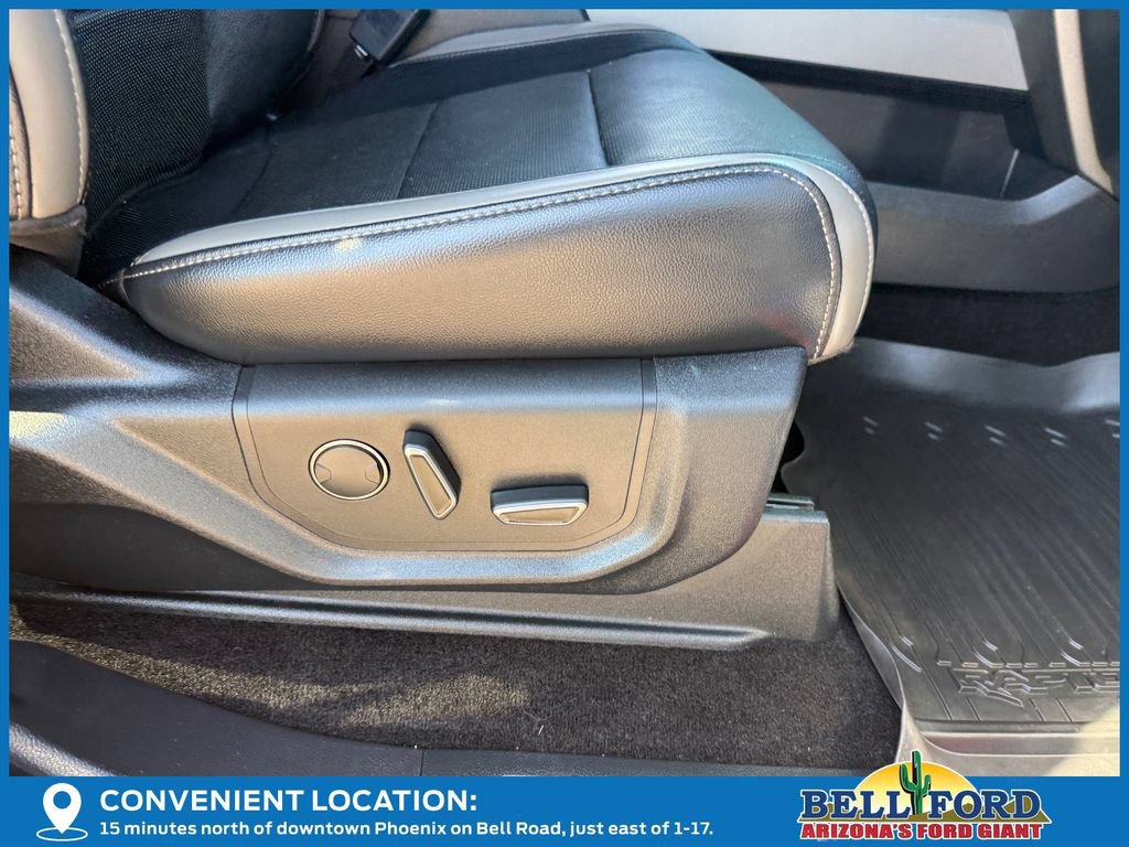 Used 2018 Ford F150 Raptor w/ Equipment Group 802A Luxury AWD/4WD image 12