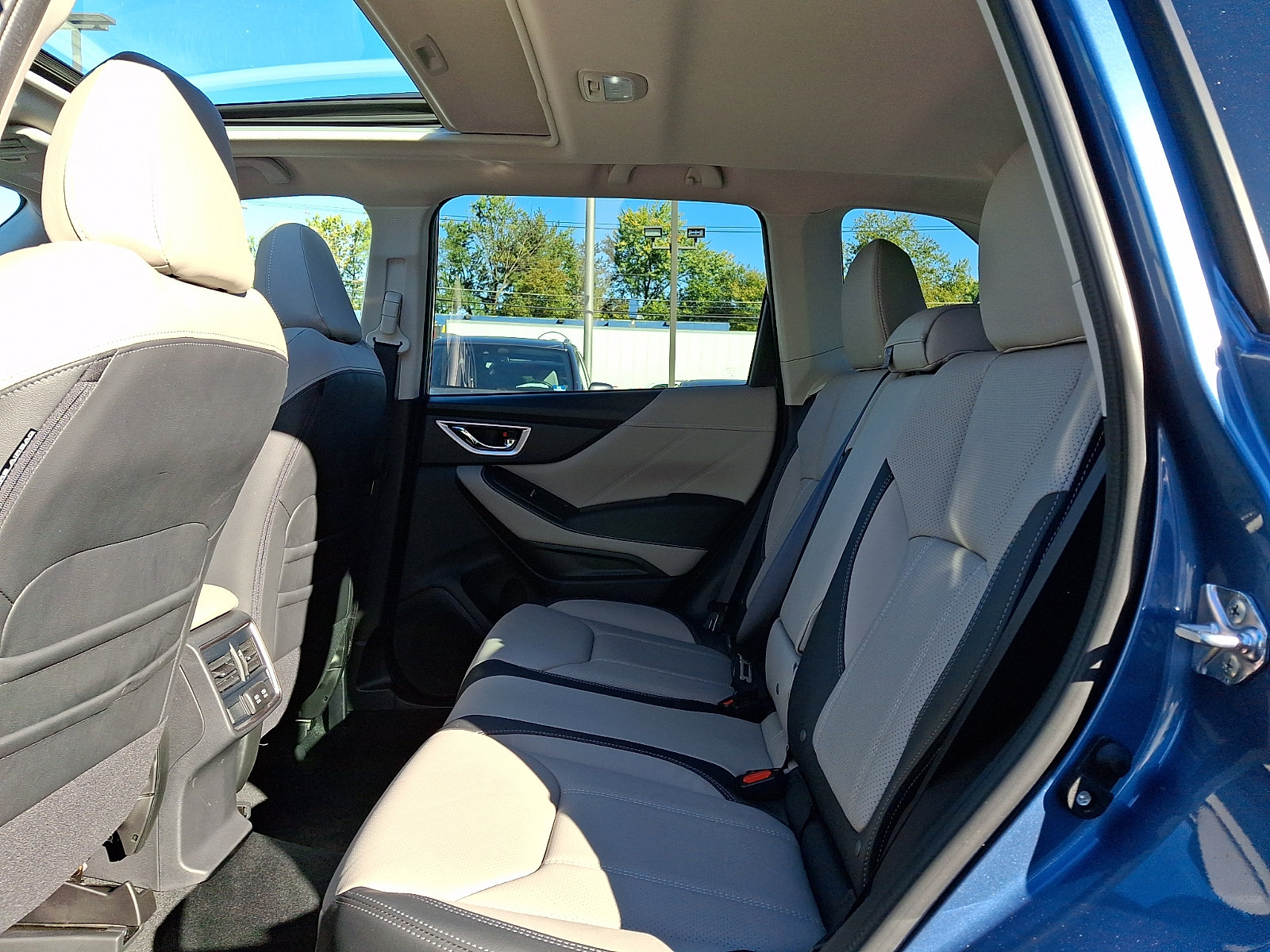 Certified 2024 Subaru Forester Limited AWD/4WD image 10