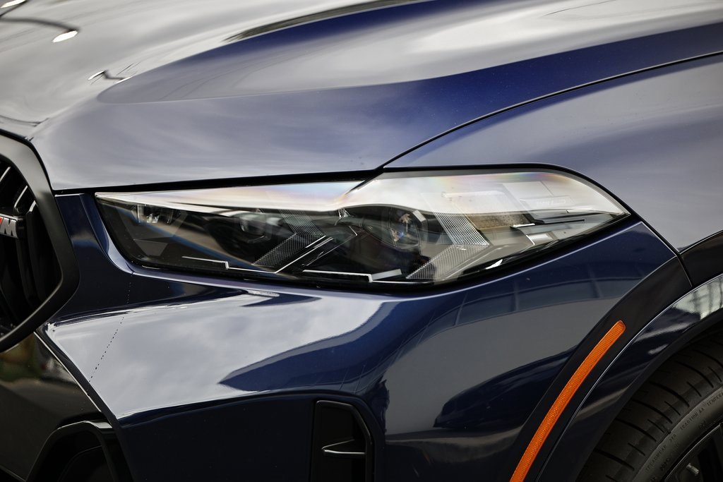New 2026 BMW X6 M60i w/ Executive Package image 12