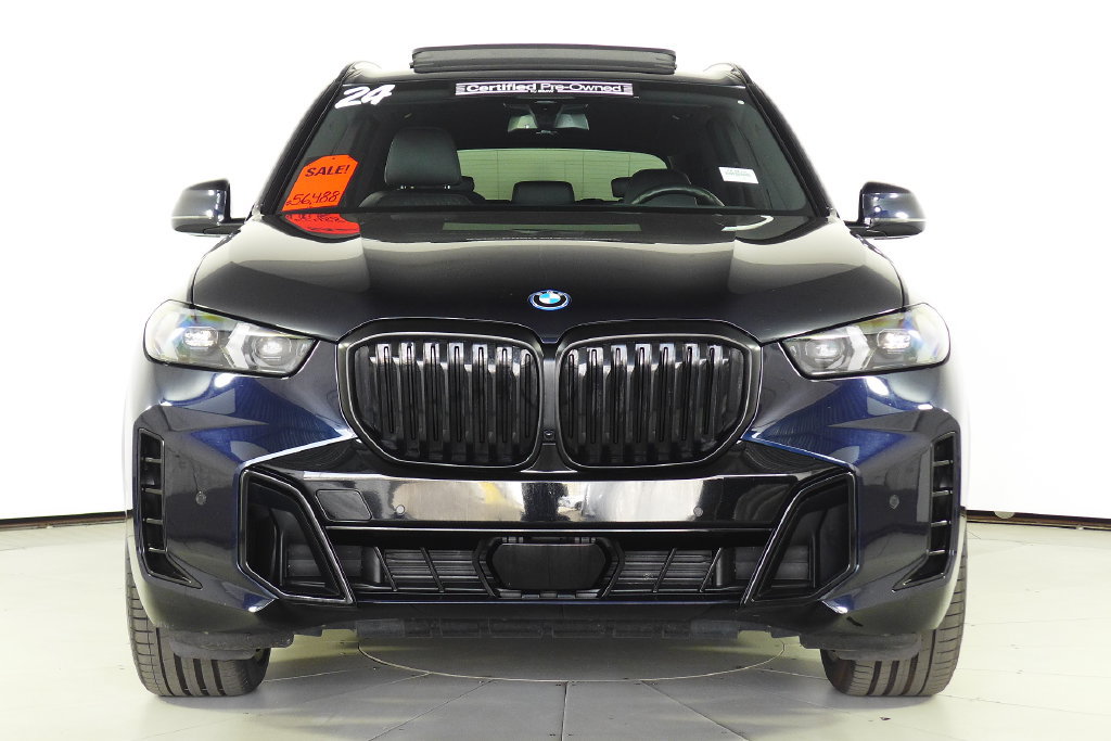 Certified 2024 BMW X5 xDrive50e w/ M Sport Package AWD/4WD image 3