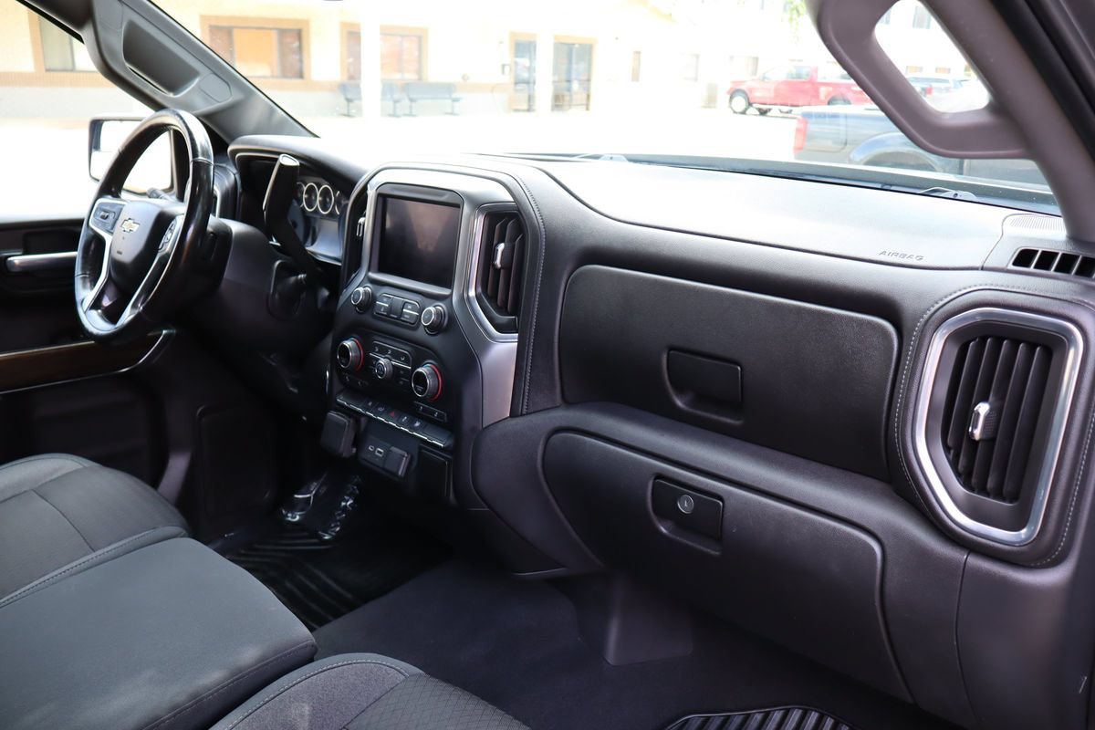 Used 2020 Chevrolet Silverado 1500 LT w/ Texas Edition RWD image 17