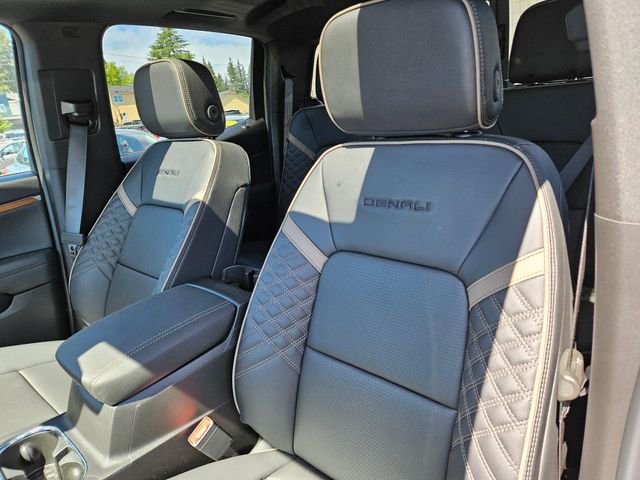 New 2026 GMC Canyon Denali AWD/4WD image 13