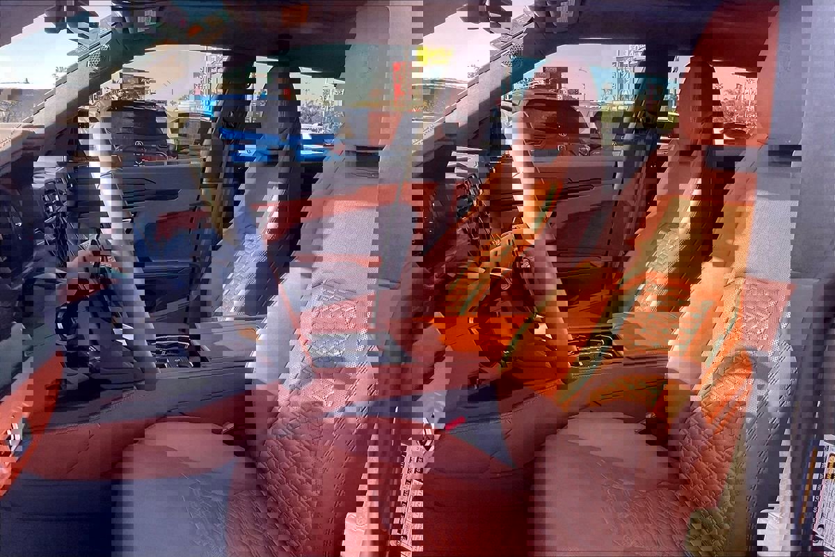 Used 2022 Lamborghini Urus image 4