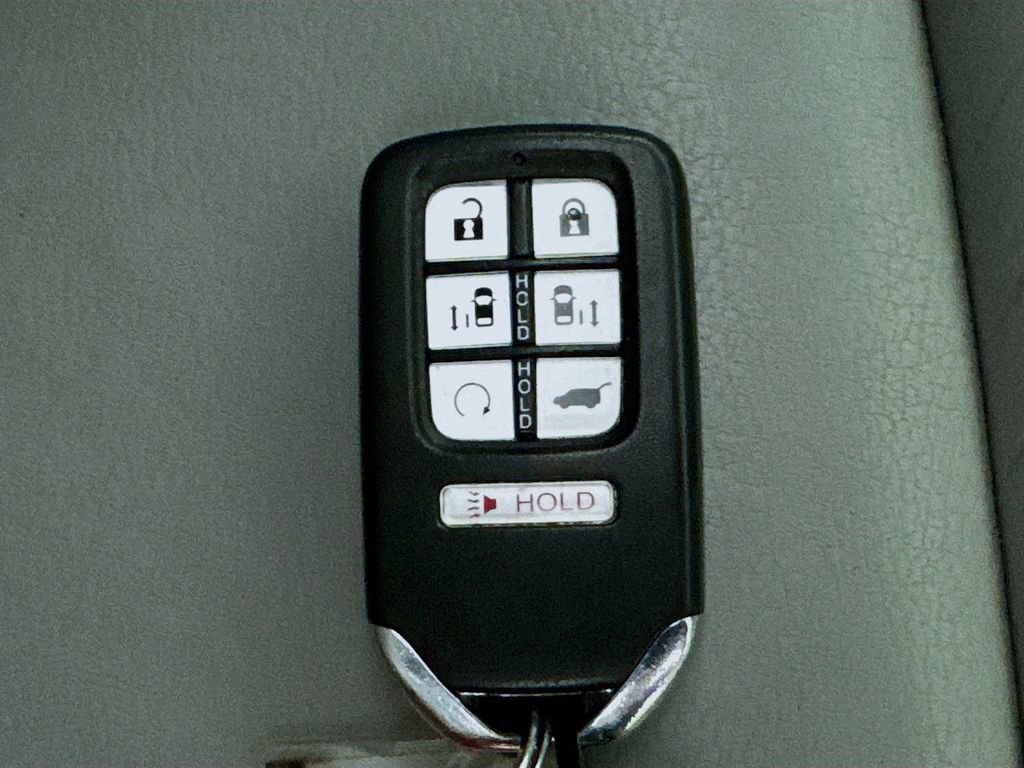 Used 2019 Honda Odyssey EX-L image 39