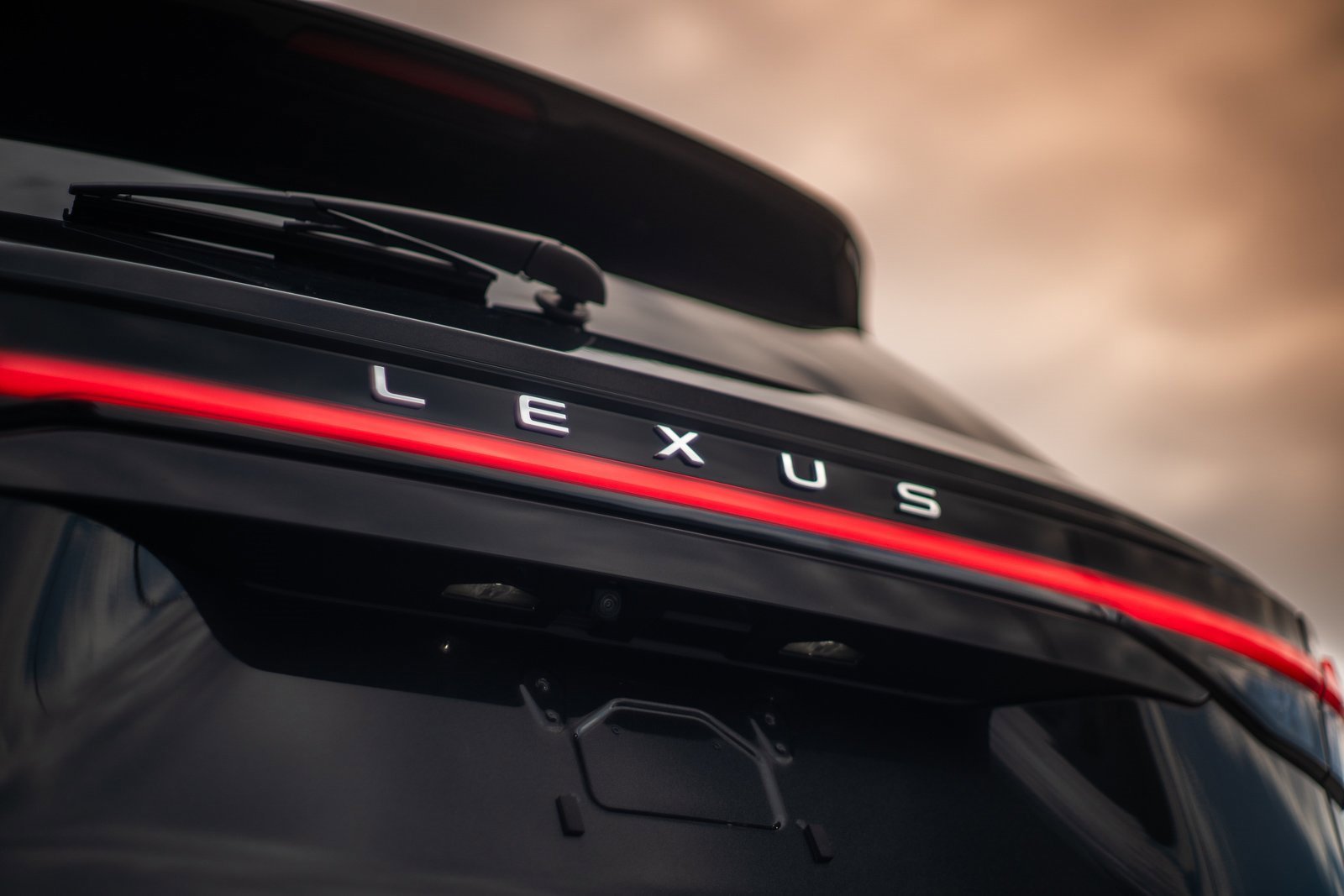 Used 2025 Lexus TX 500h AWD image 23