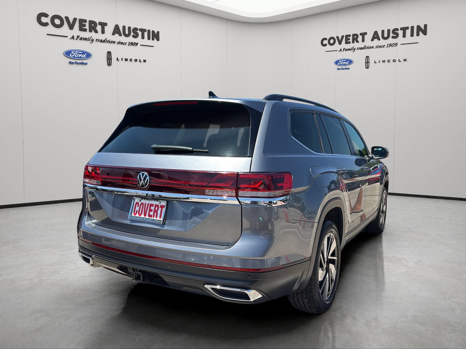 Used 2024 Volkswagen Atlas SE FWD image 5