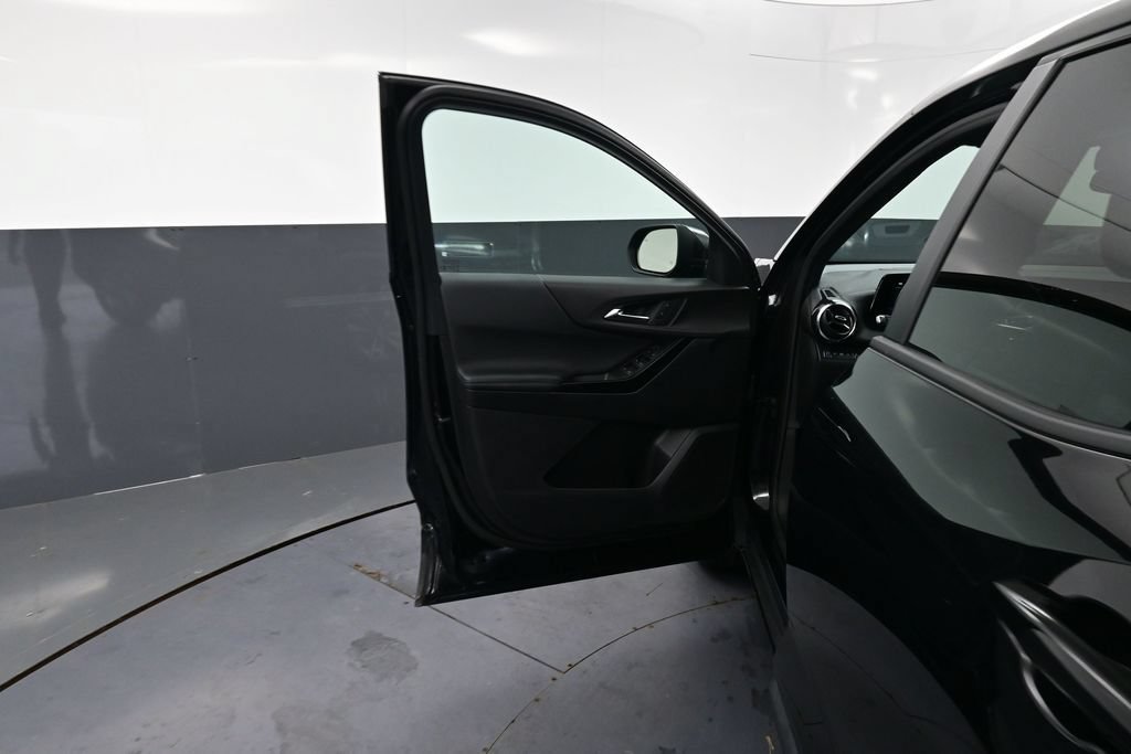 Used 2026 Chevrolet Equinox LT AWD/4WD image 22