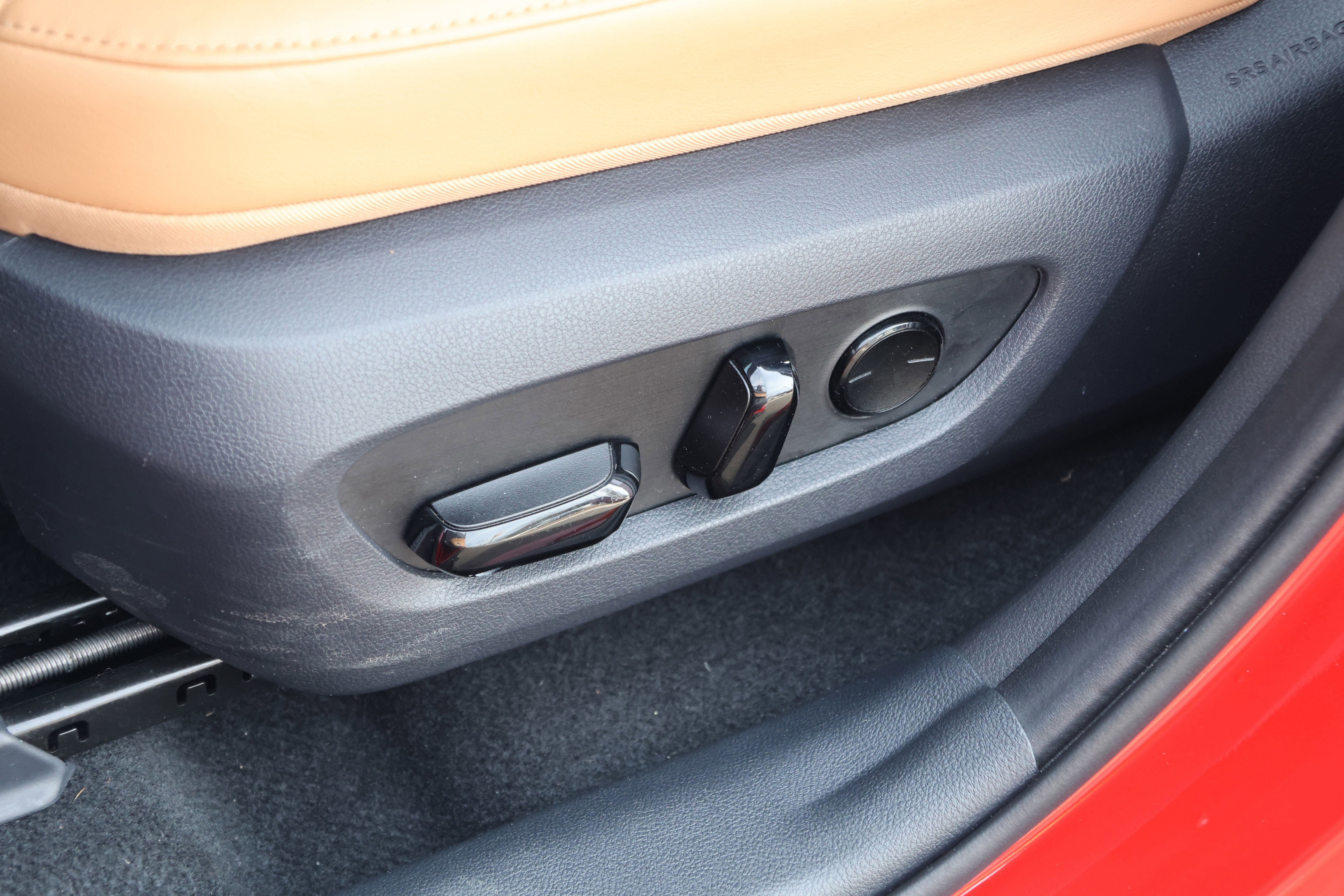 Certified 2025 Lexus NX 250 250 Premium w/ Towing Package (2000 Lbs) image 35