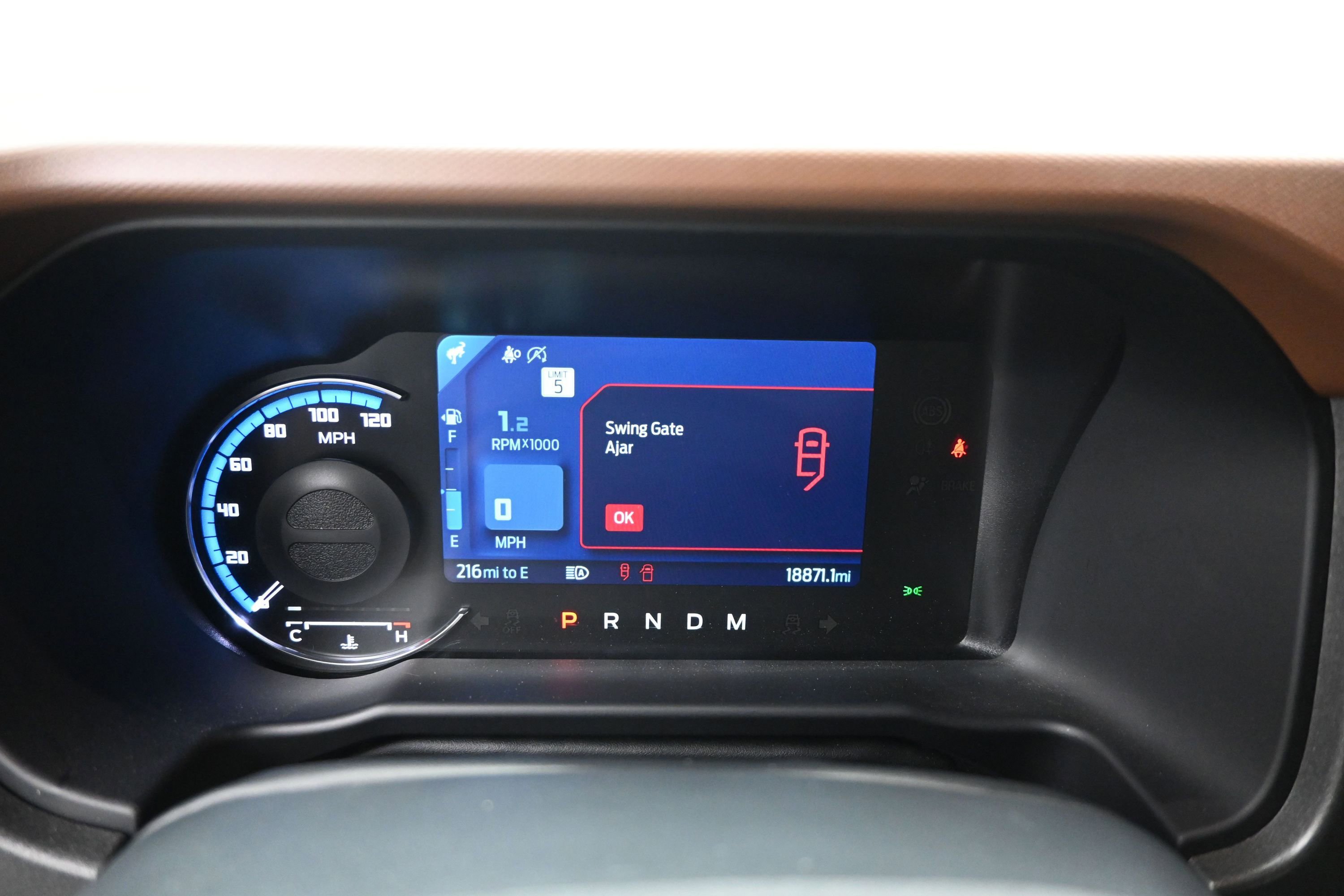 Used 2024 Ford Bronco Outer Banks w/ Sasquatch Package AWD/4WD image 14