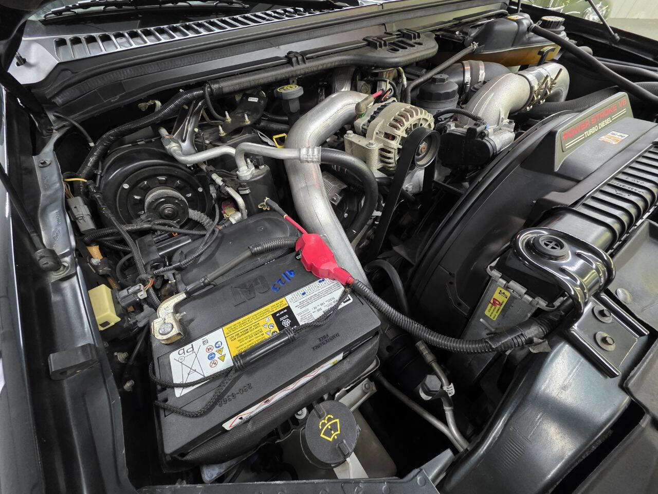 Used 2004 Ford F250 Lariat image 35