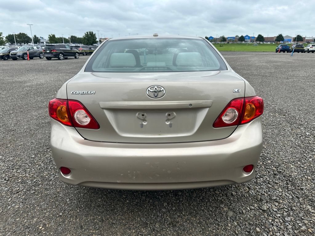 Used 2010 Toyota Corolla LE FWD image 8