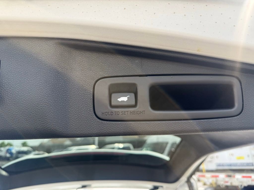 Used 2020 Honda CR-V Touring image 47
