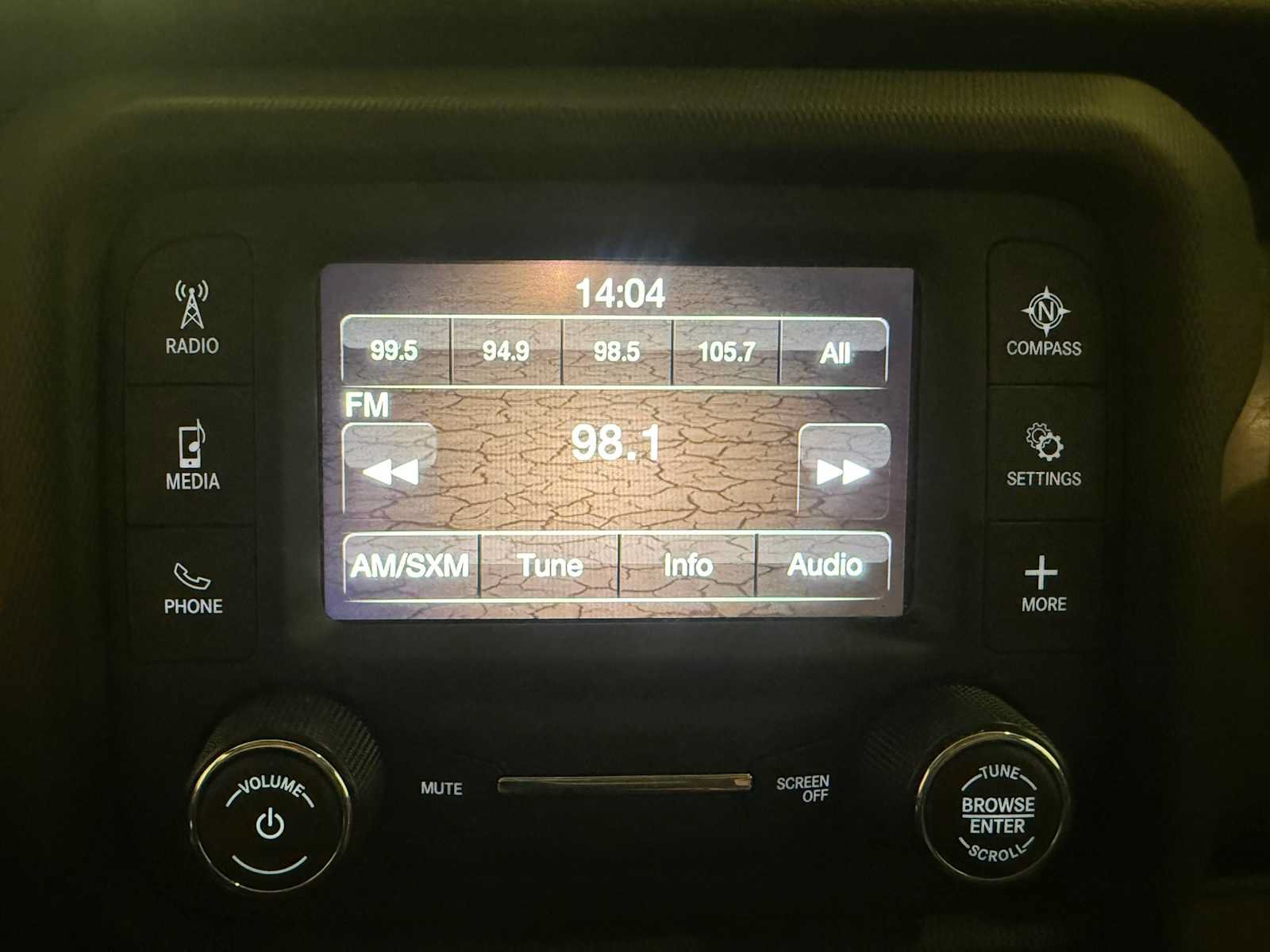 Used 2021 Jeep Wrangler Sport AWD/4WD image 28