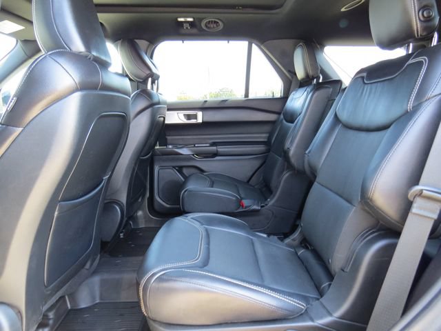 Used 2020 Ford Explorer ST w/ ST Street Pack AWD/4WD image 4