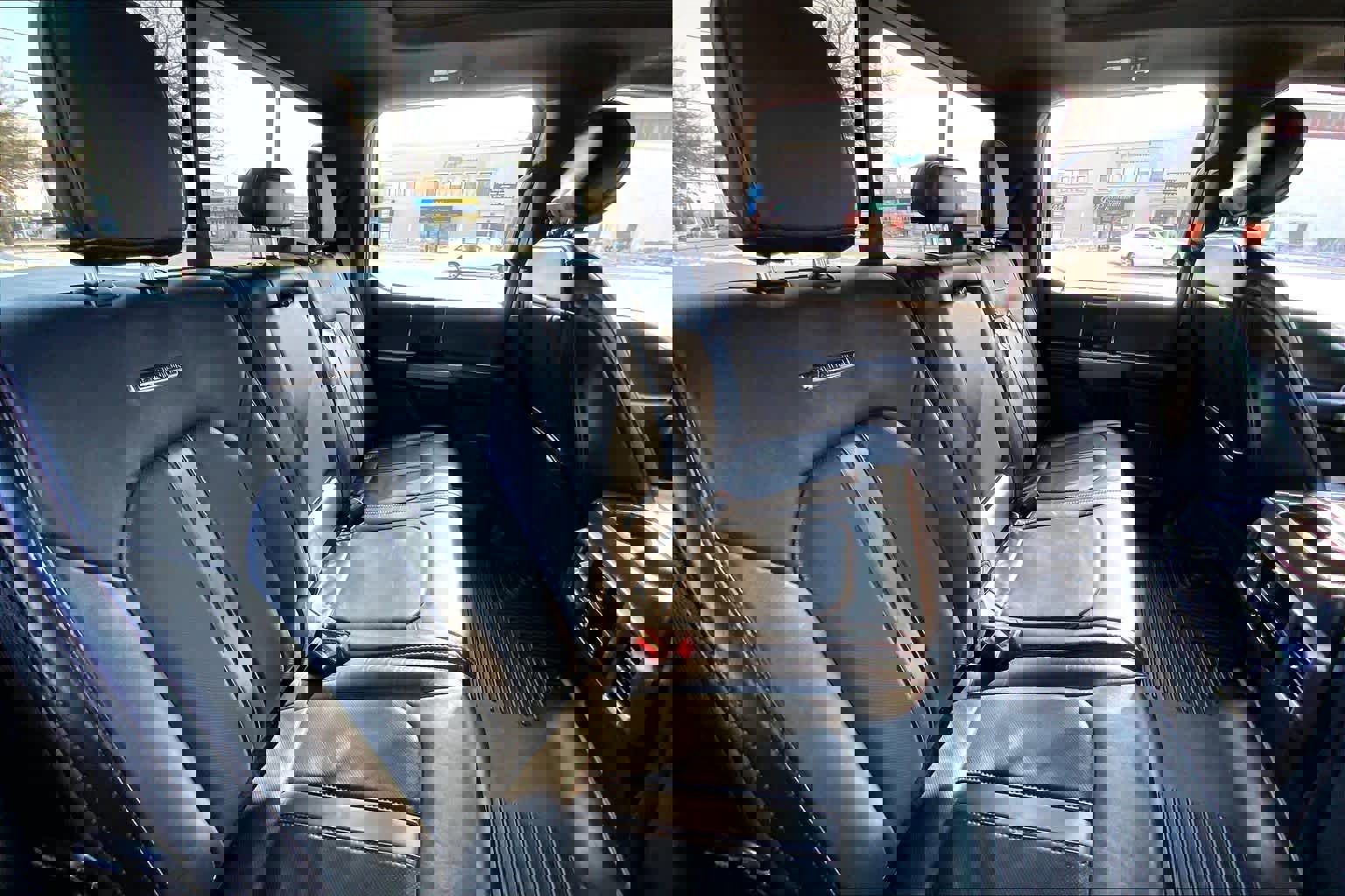 Used 2022 Ford F250 Platinum w/ FX4 Off-Road Package image 19