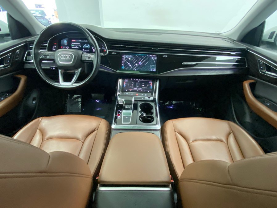 Used 2022 Audi Q8 Premium AWD/4WD image 26