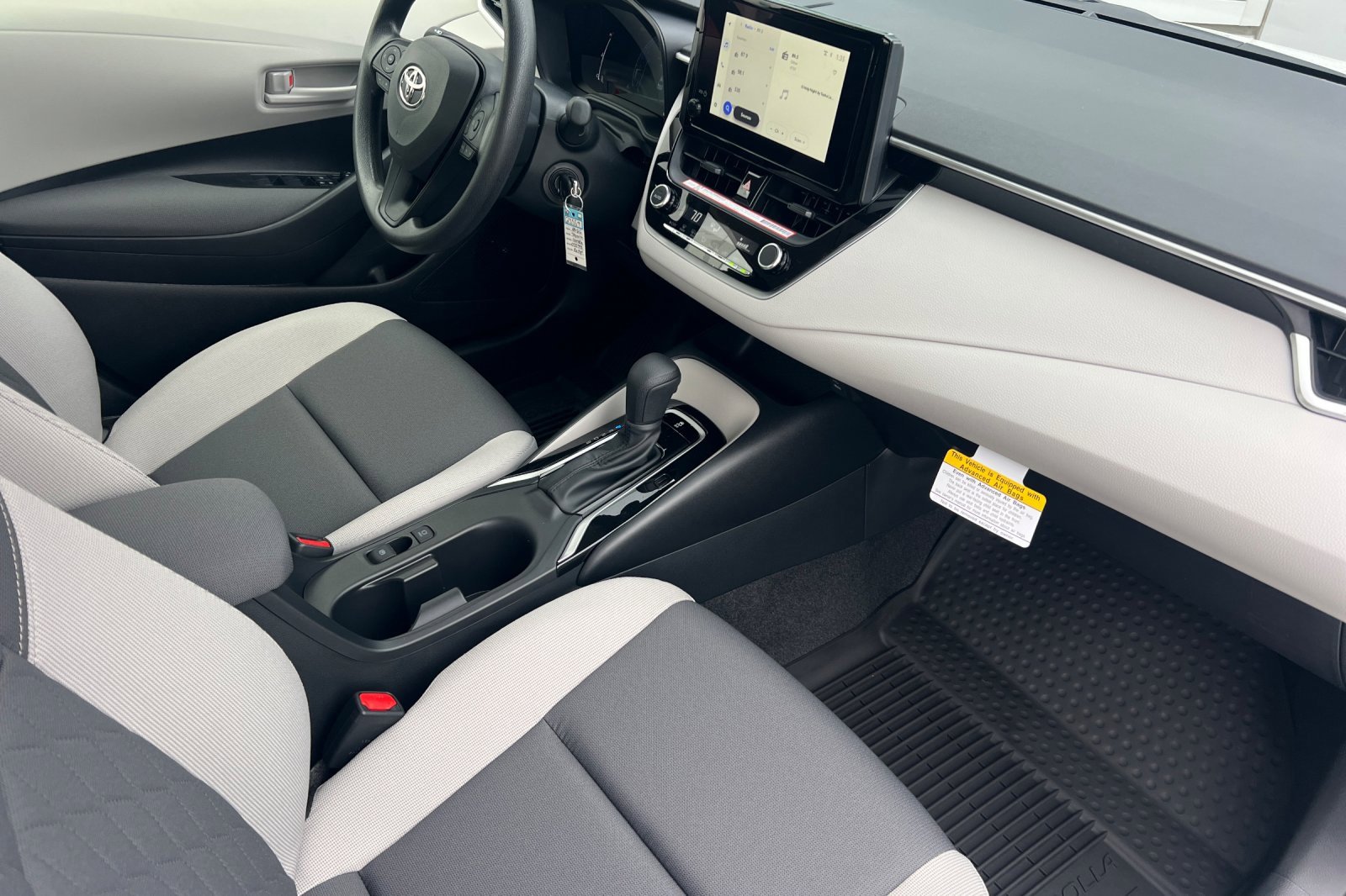 New 2026 Toyota Corolla LE image 12