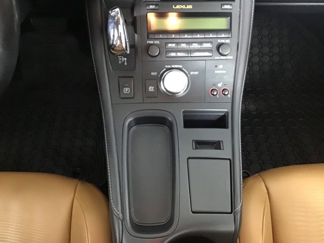 Used 2012 Lexus CT 200h image 12