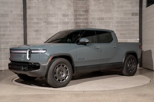 Used 2026 Rivian R1T Premium AWD/4WD image 5