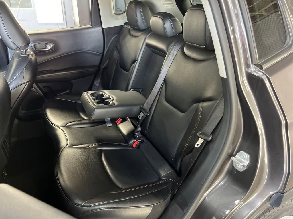 Used 2020 Jeep Compass Limited image 22