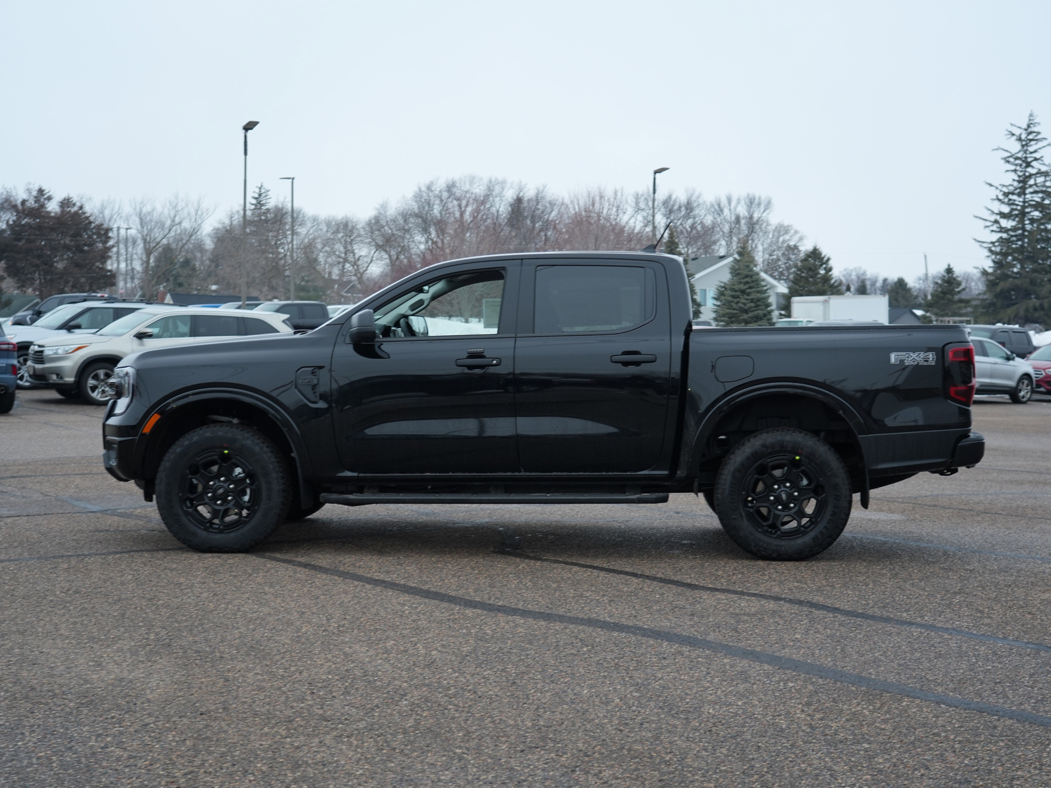 New 2025 Ford Ranger XLT w/ FX4 Off-Road Package AWD/4WD image 7