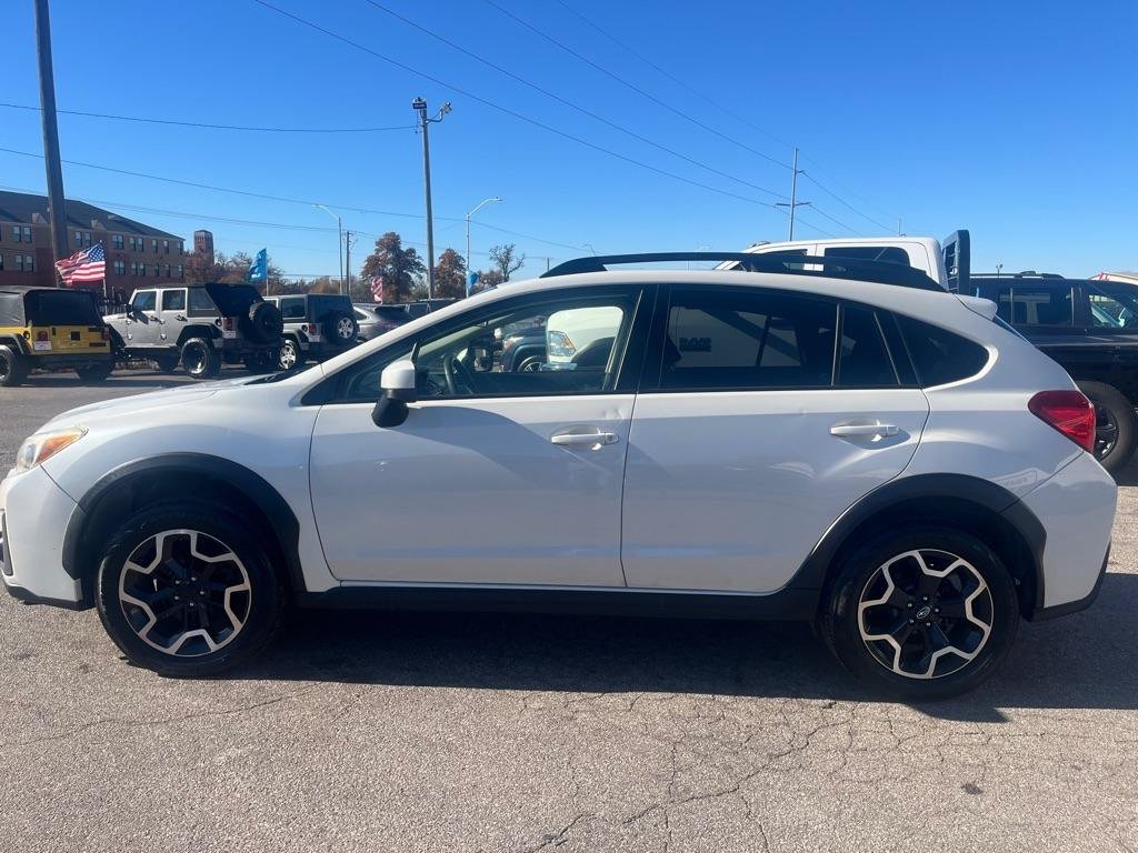 Used 2016 Subaru Crosstrek 2.0i Premium AWD/4WD image 8