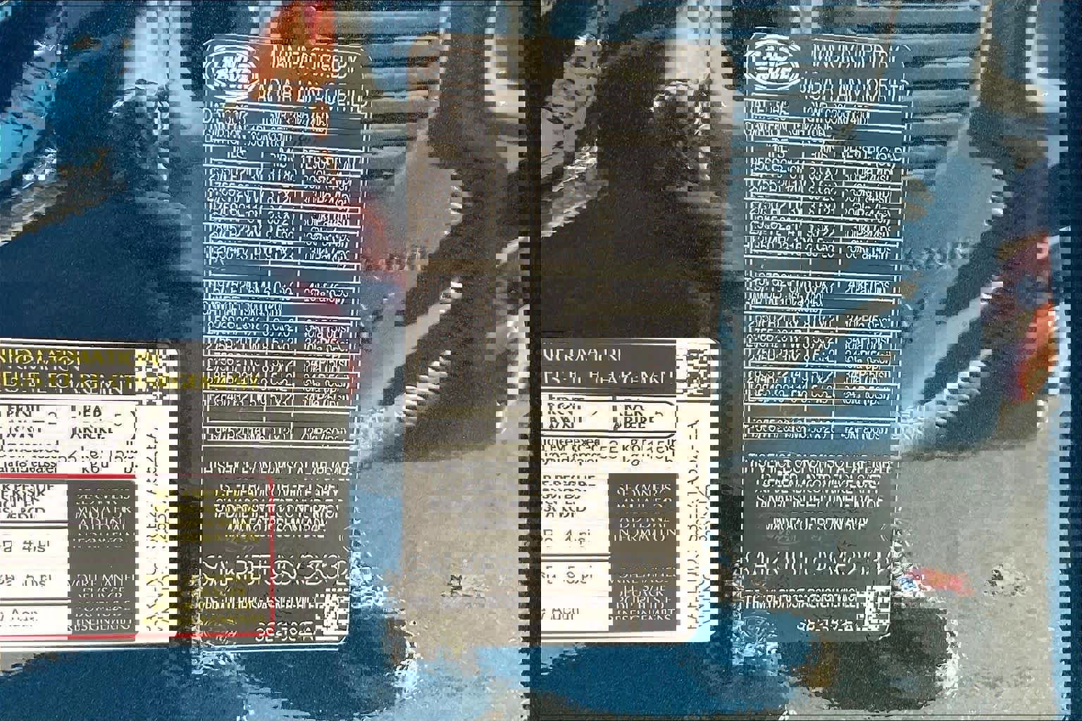 New 2025 Land Rover Range Rover Long Wheelbase SE image 36