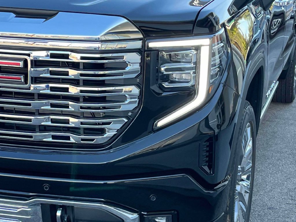 New 2026 GMC Sierra 1500 Denali AWD/4WD image 9