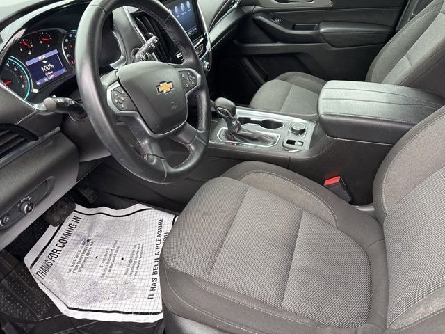 Used 2023 Chevrolet Traverse LT image 11