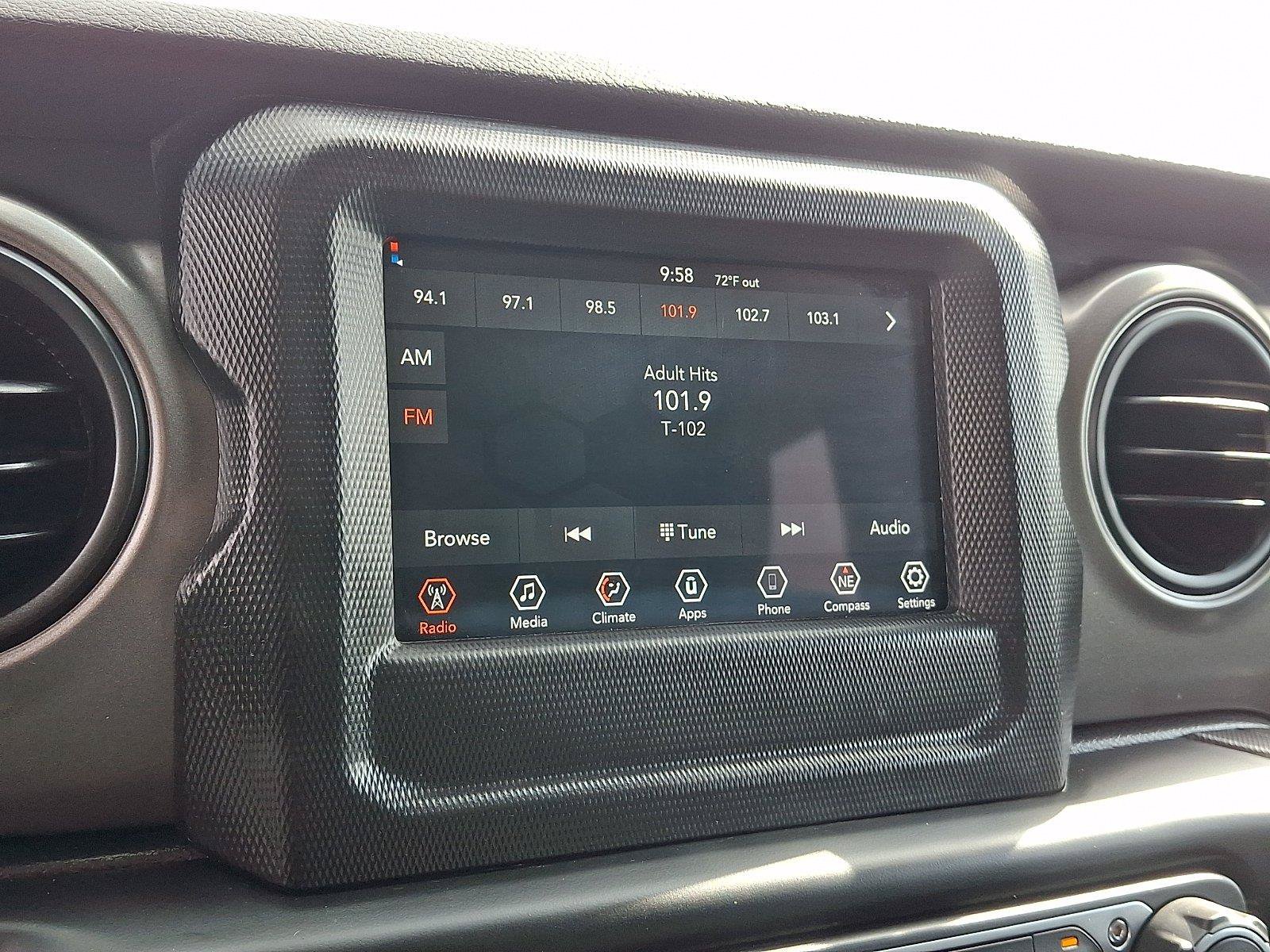 Used 2023 Jeep Wrangler Sport AWD/4WD image 18
