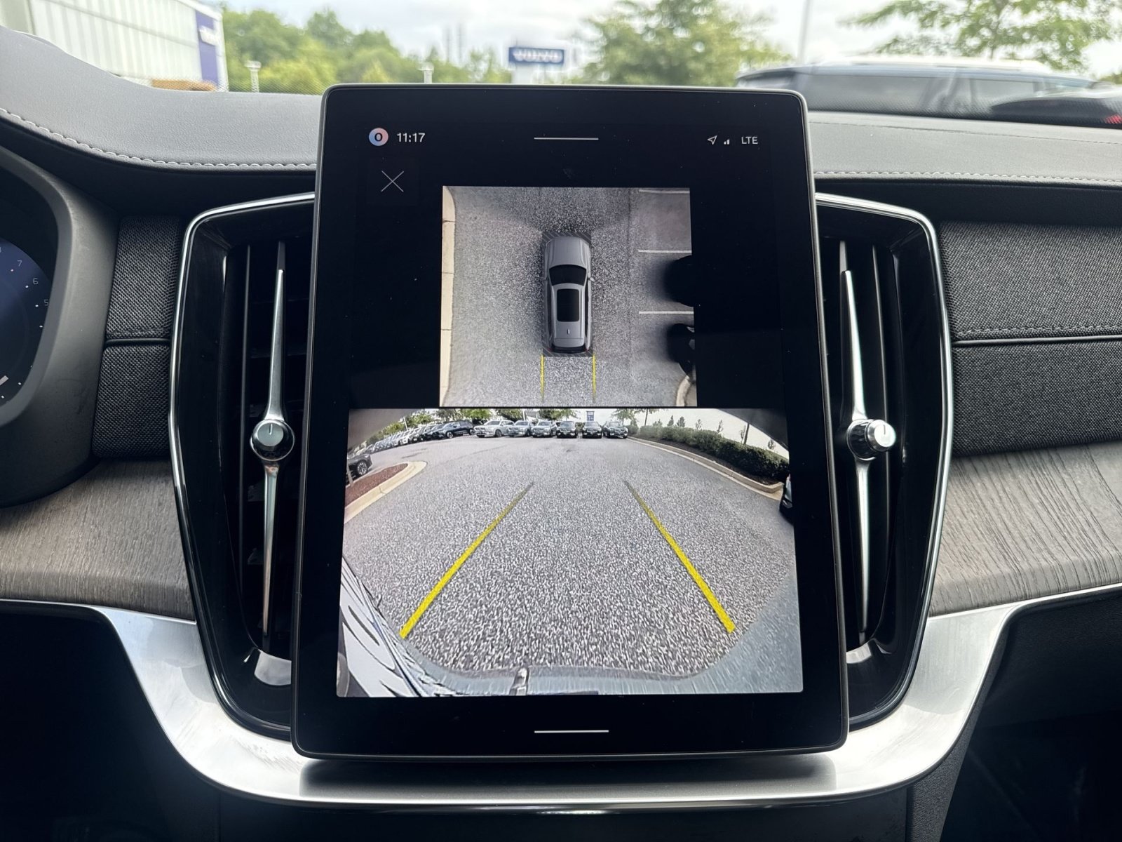 New 2026 Volvo XC90 B6 Ultra w/ Protection Package AWD/4WD image 19