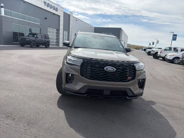 New 2026 Ford Explorer ST AWD/4WD image 8