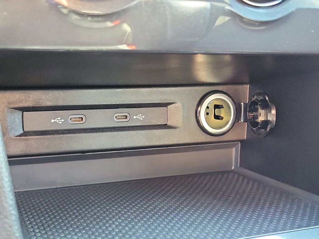 Used 2024 Volkswagen Tiguan S FWD image 11