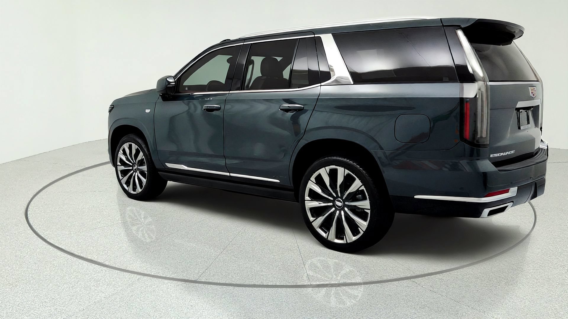 Used 2026 Cadillac Escalade Luxury w/ Touring Package AWD/4WD image 3
