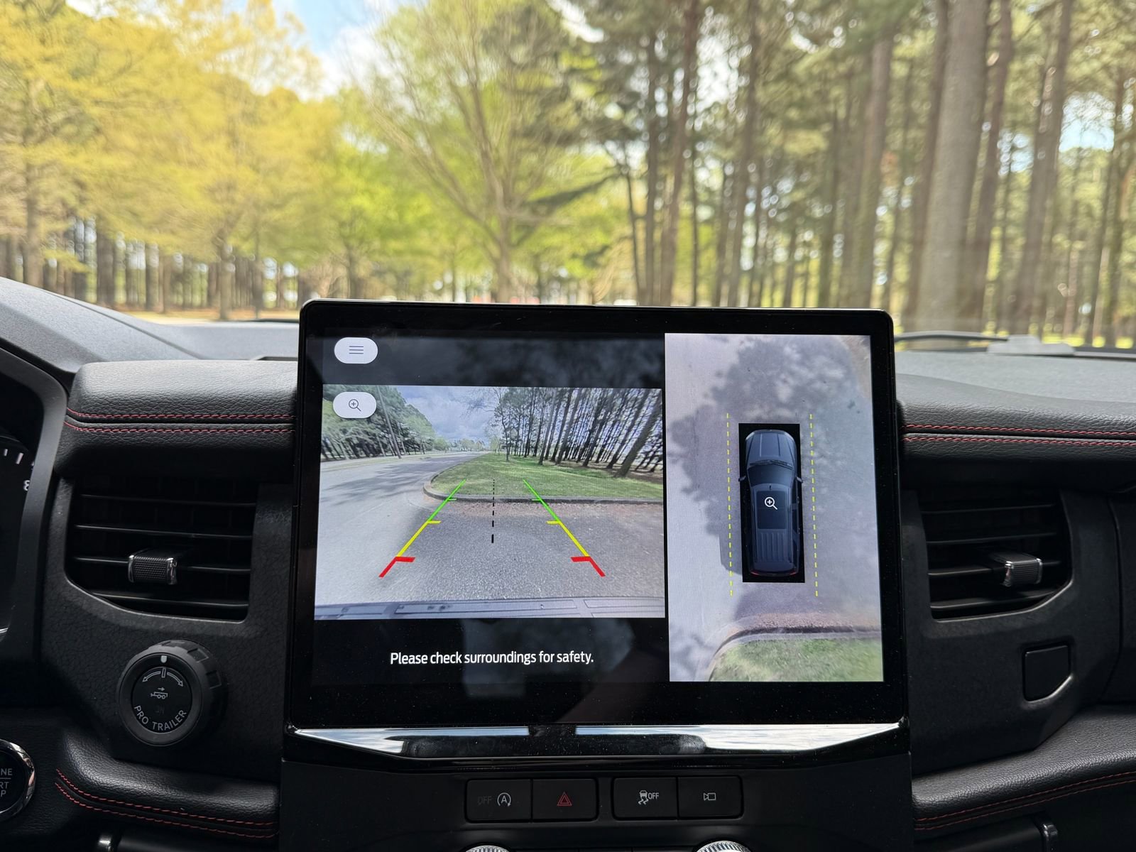 Used 2023 Ford Expedition Limited image 4